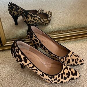 Amelia Grace, Leopard Print Heels, Size 6